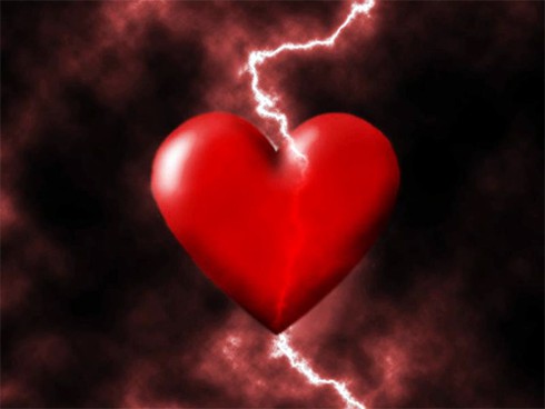 Có hay không 'tình yêu sét đánh'?