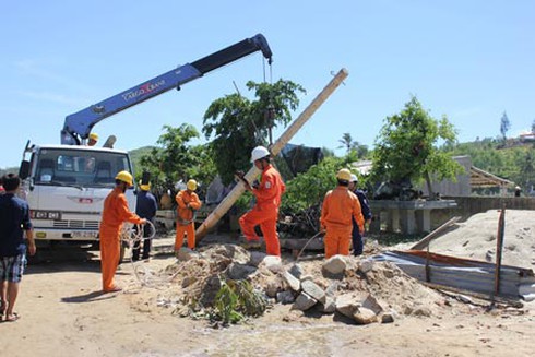 Xem dân Quảng Ngãi ứng phó sóng thần 'giả'