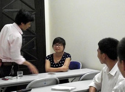 Hà Nội có `trường dạy yêu`