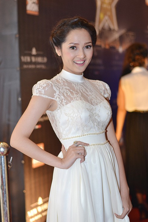 Hà Hồ đưa thí sinh The Voice dự tiệc âm nhạc