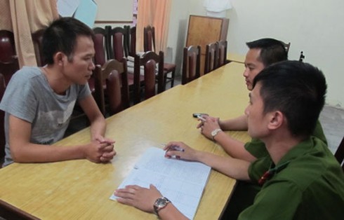 Nữ sinh đi xin việc sập bẫy giám đốc rởm