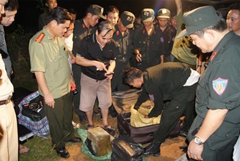 Cuộc đời 'số má' của đại ca chở 100 bánh heroin trên xe Lexus