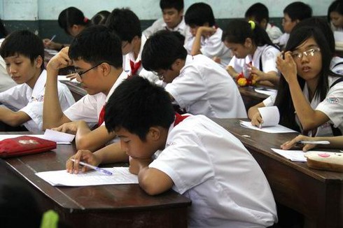 Học sinh hay là “cái máy học”