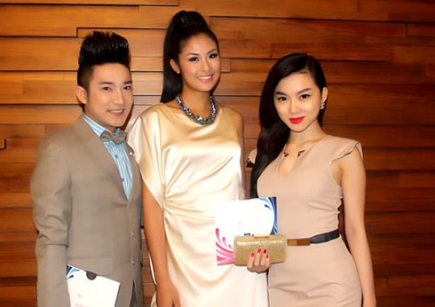 4 kiểu tóc đẹp mê mẩn của Hoa hậu