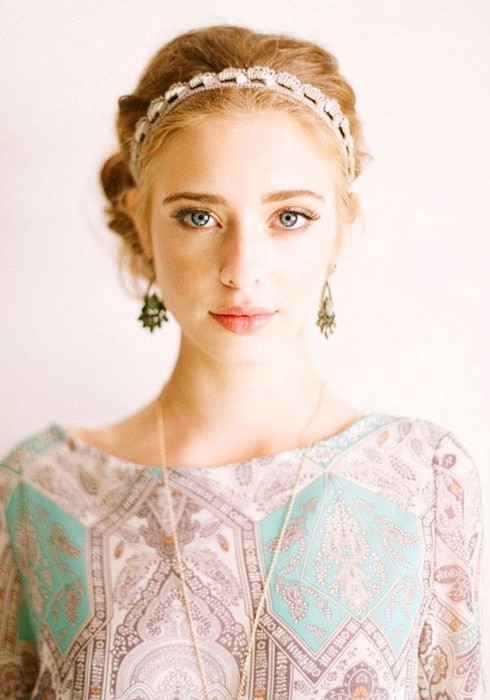 Tạo kiểu tóc sexy chỉ trong một phút