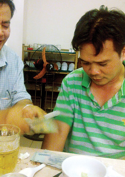 Cảnh sát giao thông giải cứu xe đua trái phép