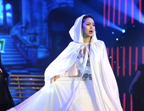 Lật tẩy mánh khóe câu khách của truyền hình thực tế