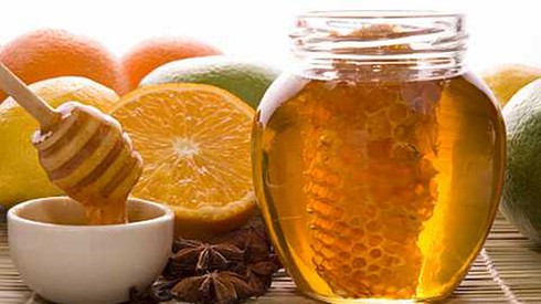 Bí quyết làm đẹp da với mật ong
