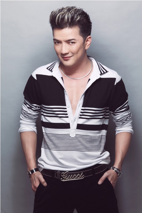 Đàm Vĩnh Hưng rủ Hồ Ngọc Hà sang Nhật làm show