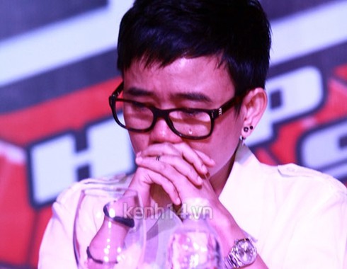 Hoài Sa thay Phương Uyên làm Giám đốc âm nhạc The Voice sau scandal 'động trời'