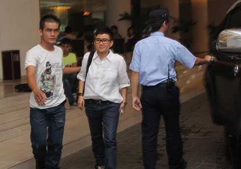 Hoài Sa thay Phương Uyên làm Giám đốc âm nhạc The Voice sau scandal 'động trời'