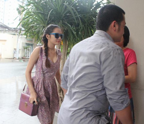 Hoài Sa thay Phương Uyên làm Giám đốc âm nhạc The Voice sau scandal 'động trời'