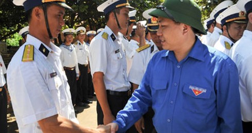 Kết thúc hành trình 'Tuổi trẻ vì biển, đảo quê hương'