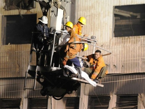 Pakistan: Cháy 2 nhà máy khiến 128 người thiệt mạng