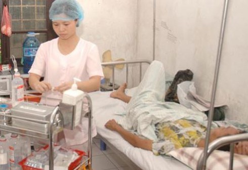 Nguồn viện trợ phòng, chống HIV/AIDS dần rút khỏi Việt Nam