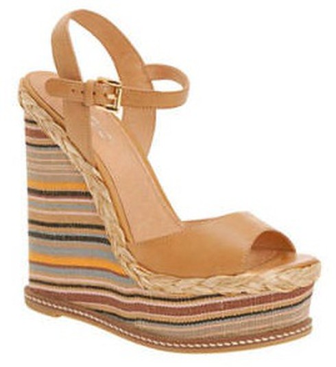 Mẹo nhỏ để sexy một cách kín đáo