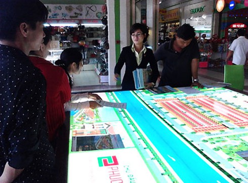 Rao bán nhà đất trong siêu thị