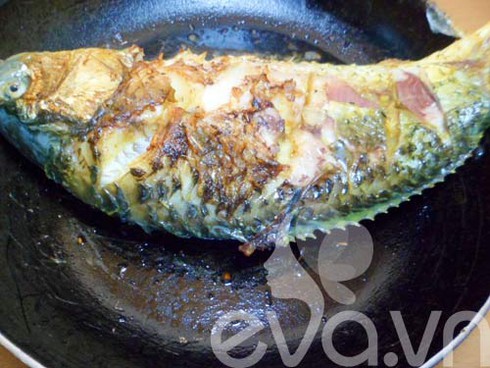 Cá chép om dưa cho ngày lạnh