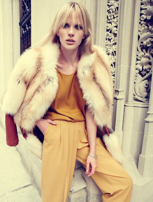 Mặc đẹp với áo khoác lông thú mùa thu đông