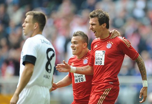 Bayern và Dortmund vang khúc khải hoàn ở vòng 3 Bundesliga