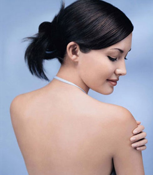 Đánh bay vết nám bằng mặt nạ nghệ