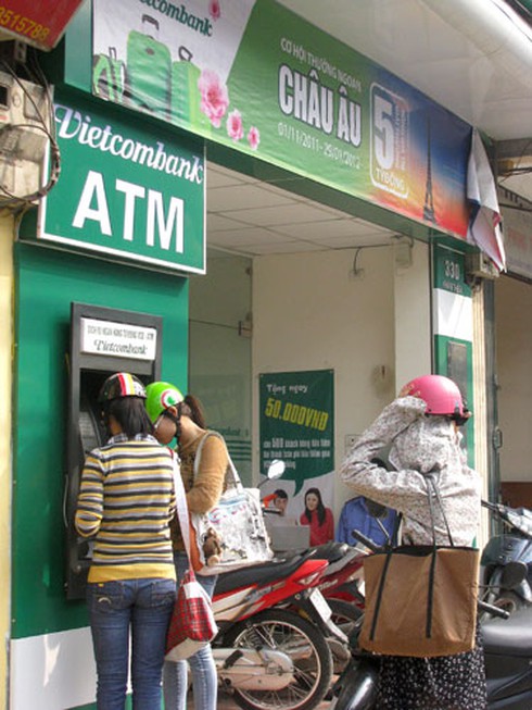 Đầu tư ATM thu lãi `khủng`, không lỗ như công bố