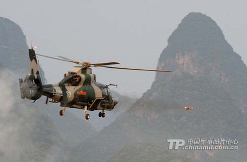 Trung Quốc tập luyện dàn trận, 'trêu tức' Nhật Bản