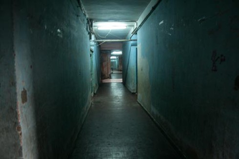 Cảnh sống lay lắt ở chung cư từng là bậc nhất Sài thành