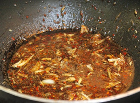 Cá hồi kho mặn - Món ngon cho ngày trở gió