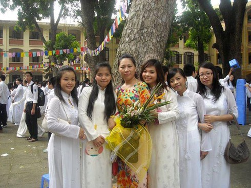 Gặp cô giáo dạy Sử được học sinh 'phát cuồng'