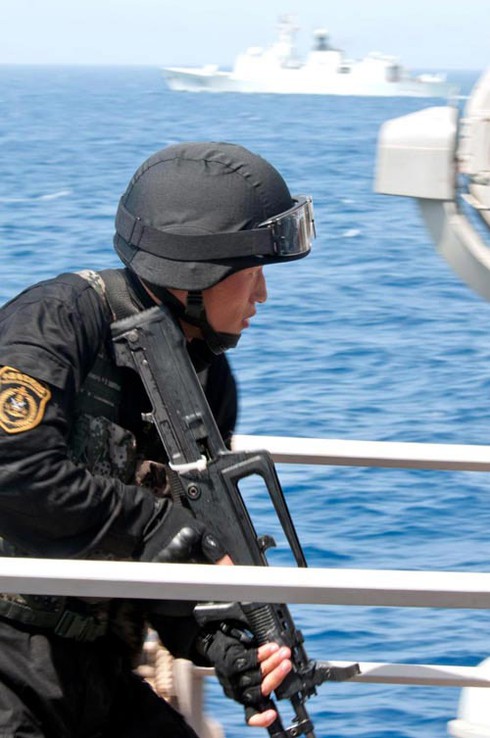 Xem đặc nhiệm Mỹ phối hợp chống cướp biển với Trung Quốc