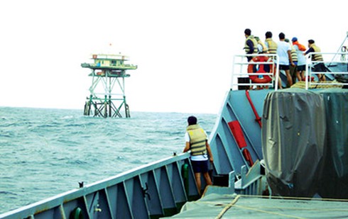 Hà Giang góp đá ủng hộ Trường Sa