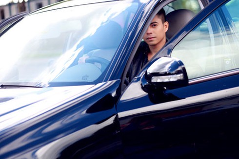 Michiyo Phạm Ngà mua xế sang tặng người yêu