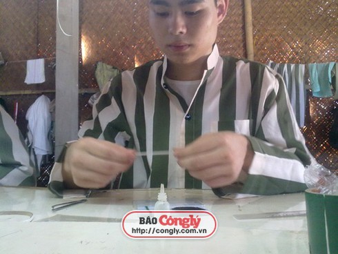 Lê Văn Luyện bất ngờ 'tấn công' báo chí