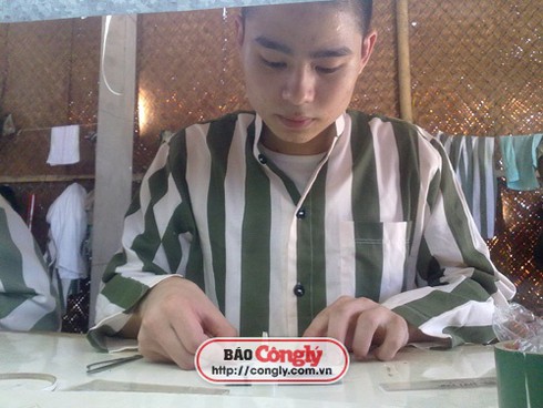 Lê Văn Luyện bất ngờ 'tấn công' báo chí