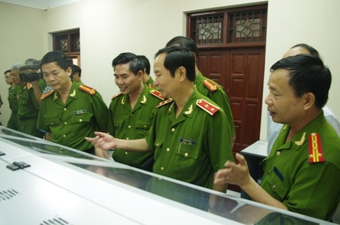 Chính thức triển khai mẫu CMND mới