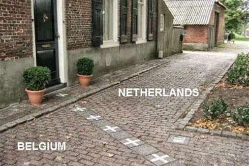 Một bước chân đi qua 3 đất nước - ảnh 1