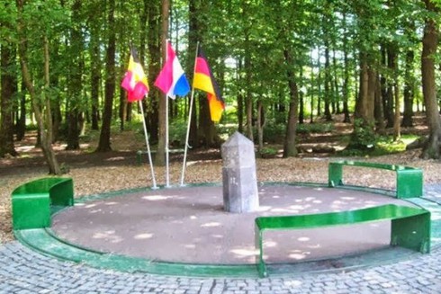 Một bước chân đi qua 3 đất nước - ảnh 6