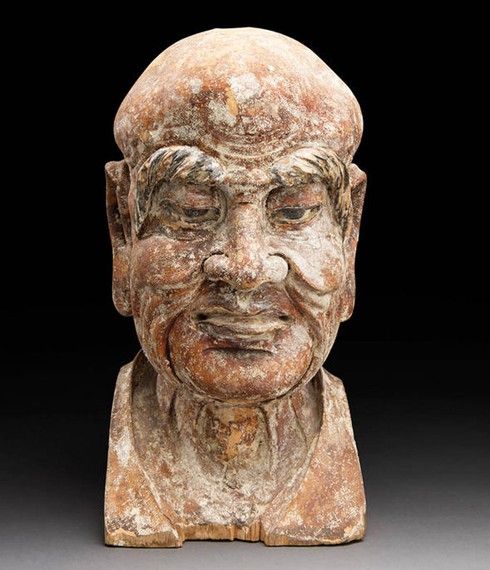 Phát hiện tờ ngân phiếu 700 tuổi giấu trong tượng gỗ - ảnh 1