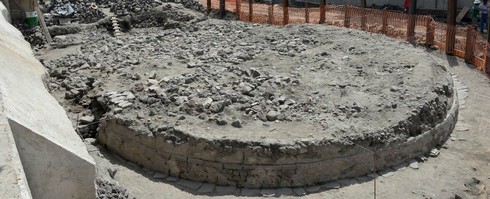 Phát hiện đền thờ thần gió 650 tuổi dưới nền siêu thị cũ Mexico - ảnh 1