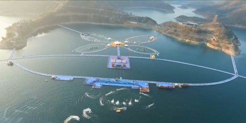 Choáng với tuyến đường đi bộ trên nước khổng lồ dài 50km - ảnh 1