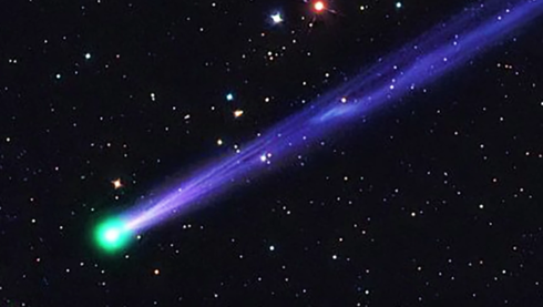 Nguyệt thực, sao chổi cùng lúc xuất hiện cuối tuần này - ảnh 1