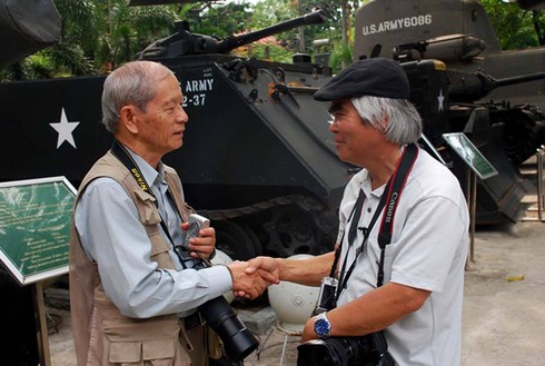 Phóng viên chiến trường: Góc nhìn từ hai phía - ảnh 2