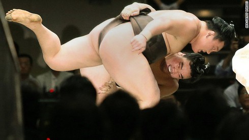 Đấu vật sumo sắp hết thời? - ảnh 1