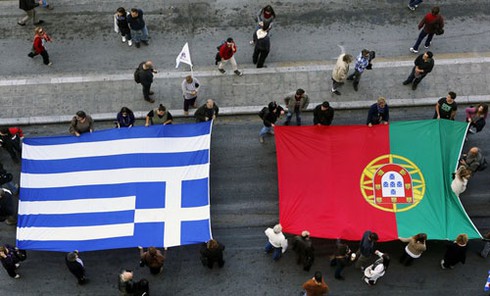 Biểu tình 'chống khắc khổ' bùng phát khắp châu Âu - ảnh 3