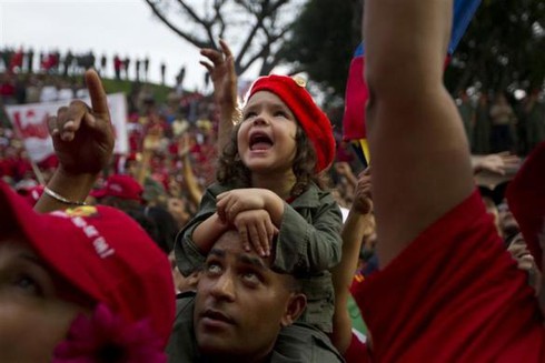 Hugo Chavez trong lòng người dân Venezuela - ảnh 17