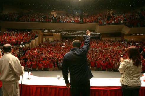 Hugo Chavez trong lòng người dân Venezuela - ảnh 18