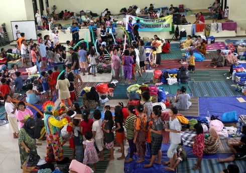Indonesia: Thủ đô Jakarta tê liệt vì lũ lụt - ảnh 14