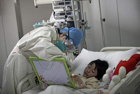 Trung Quốc: 95 ca nhiễm cúm gia cầm H7N9 - ảnh 1