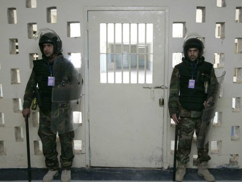 Iraq: Tấn công nhà giam, giúp thủ lĩnh Al-Qaeda trốn trại - ảnh 1